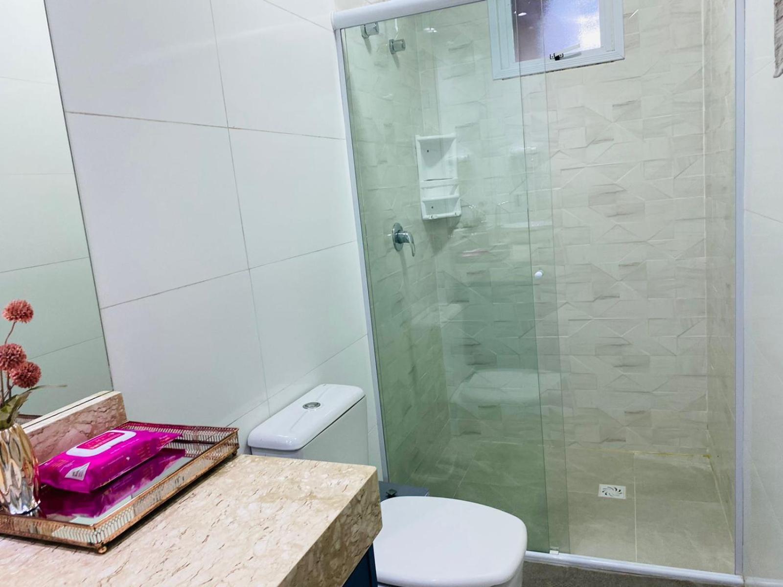 봄비나스 Residencial Com Piscina Possui Jacuzzi Aquecida Com Hidromassagem 빌라 외부 사진